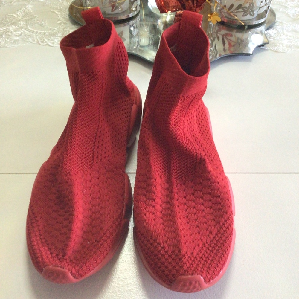 Red pull on sneakers  Womens size 10